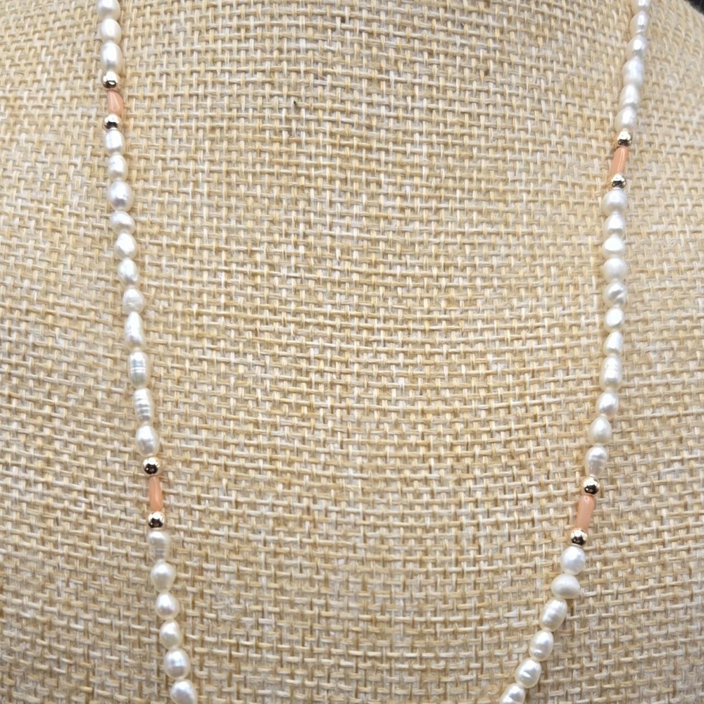 Freshwater Pearl and Pink Beaded Necklace - Picture 2 of 6